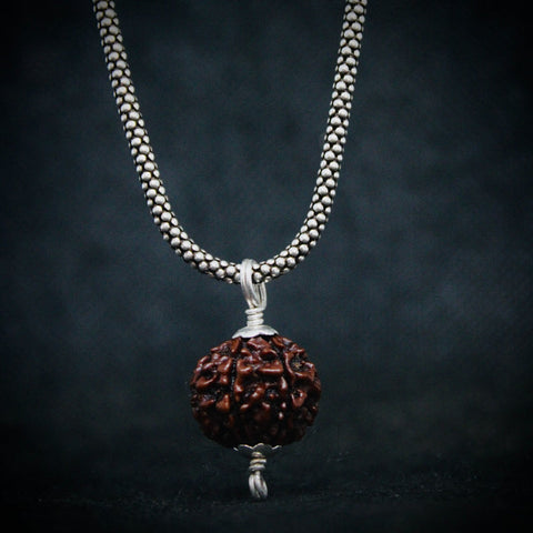 7 Mukhi Pendent with Silver Oxidised Chain